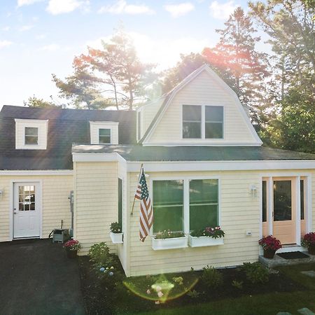 Bright 4Br Beach House, Pine Point Perfection Scarborough Esterno foto