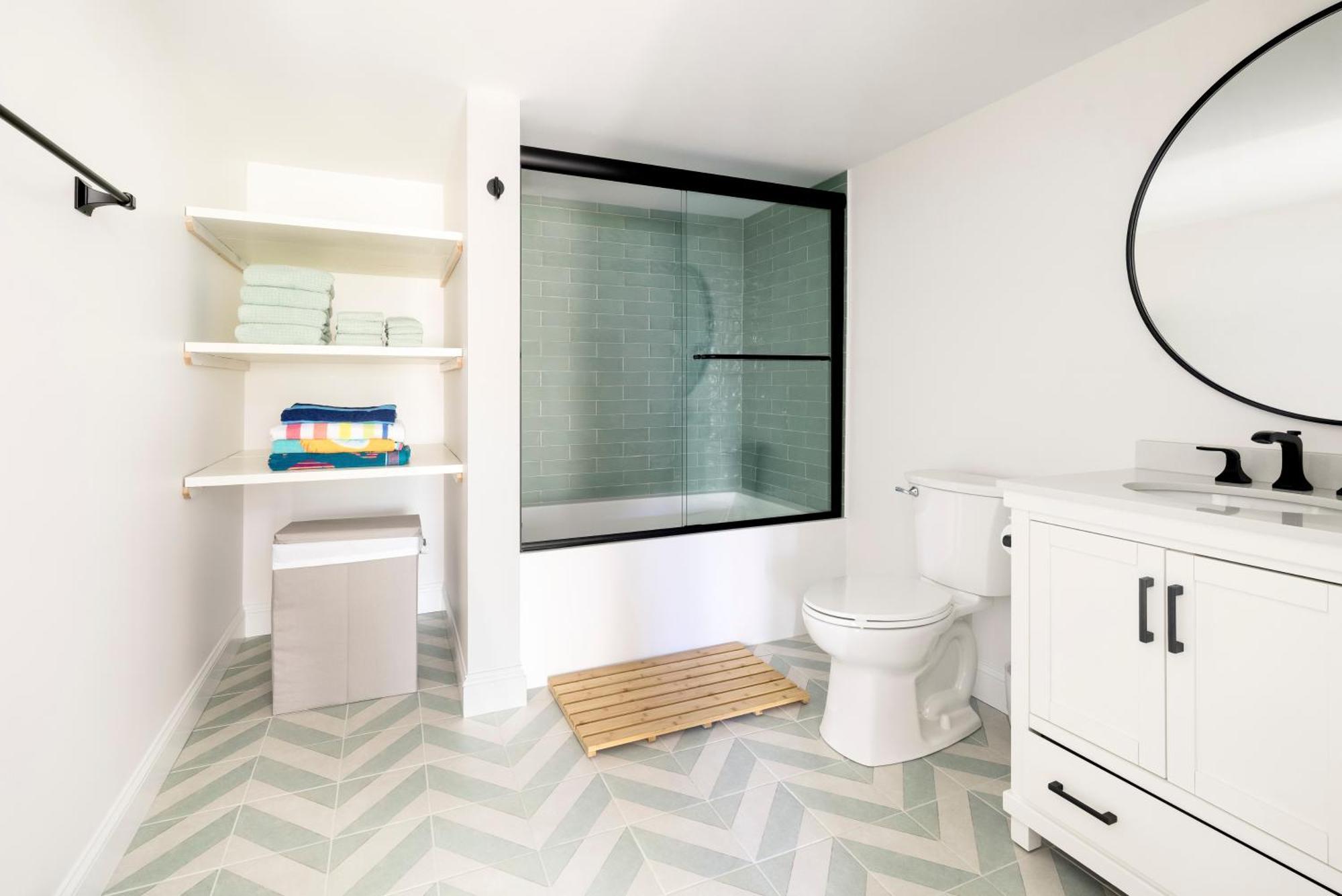 Bright 4Br Beach House, Pine Point Perfection Scarborough Esterno foto