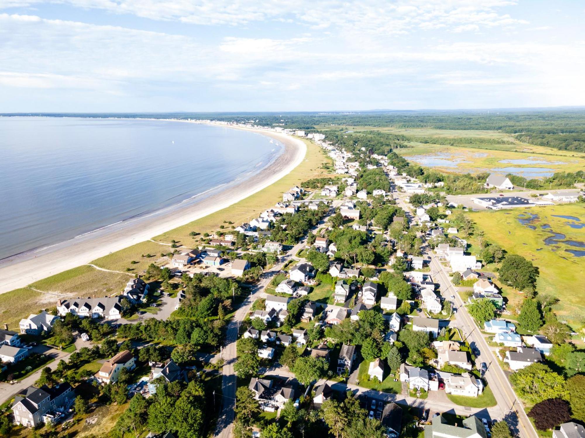 Bright 4Br Beach House, Pine Point Perfection Scarborough Esterno foto